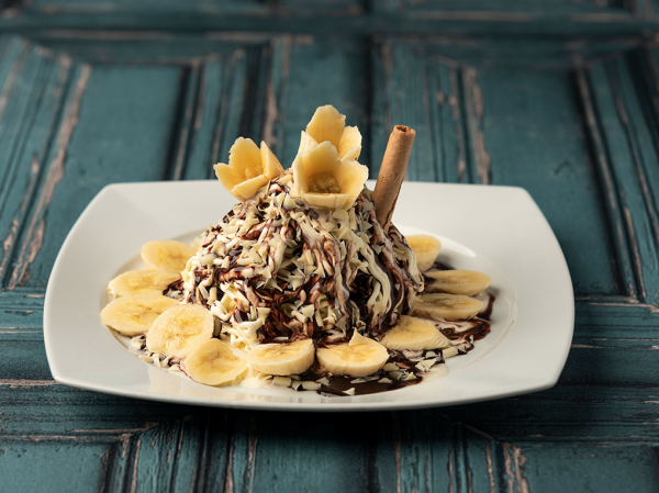 Spaghetti Banana O Gato Comeute a Língua Creparia, Confeitaria